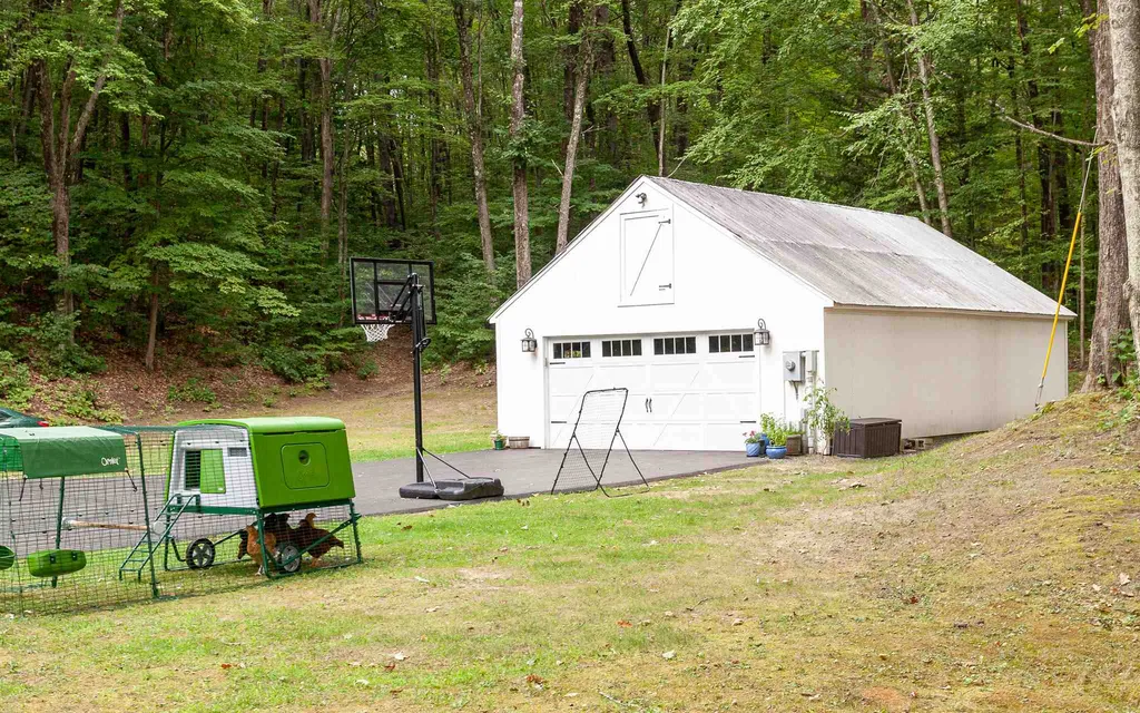492 Whitcomb Road Walpole NH 03608