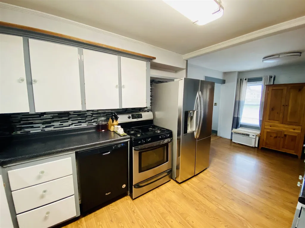 35 Depot Street Hartford VT 05088