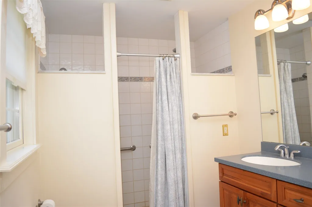 1029 Dunbar Hill Road Grantham NH 03753