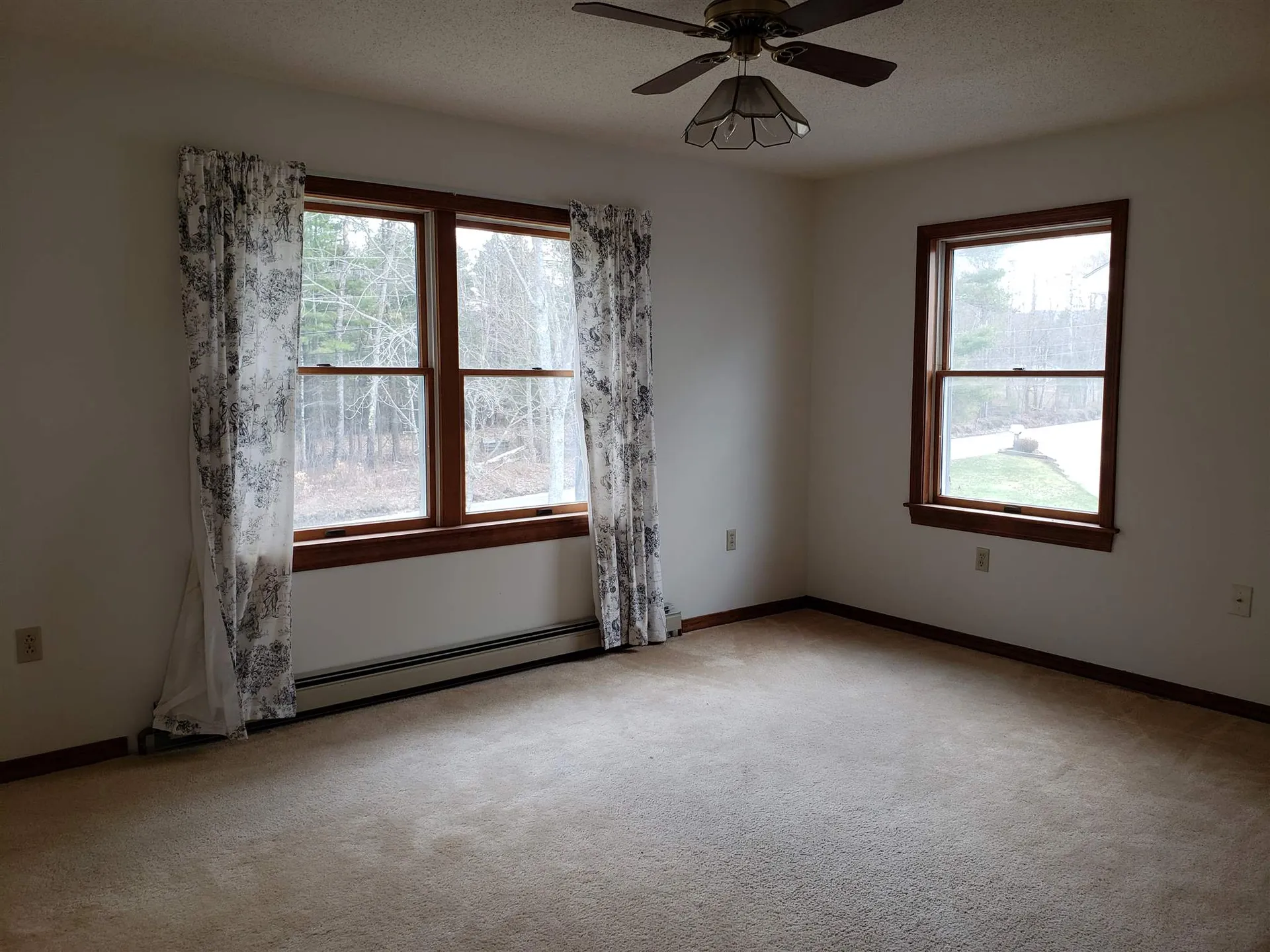 15 Wescott Road Enfield NH 03748