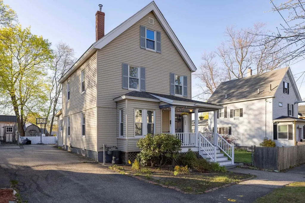 306 Thornton Street Portsmouth NH 03801