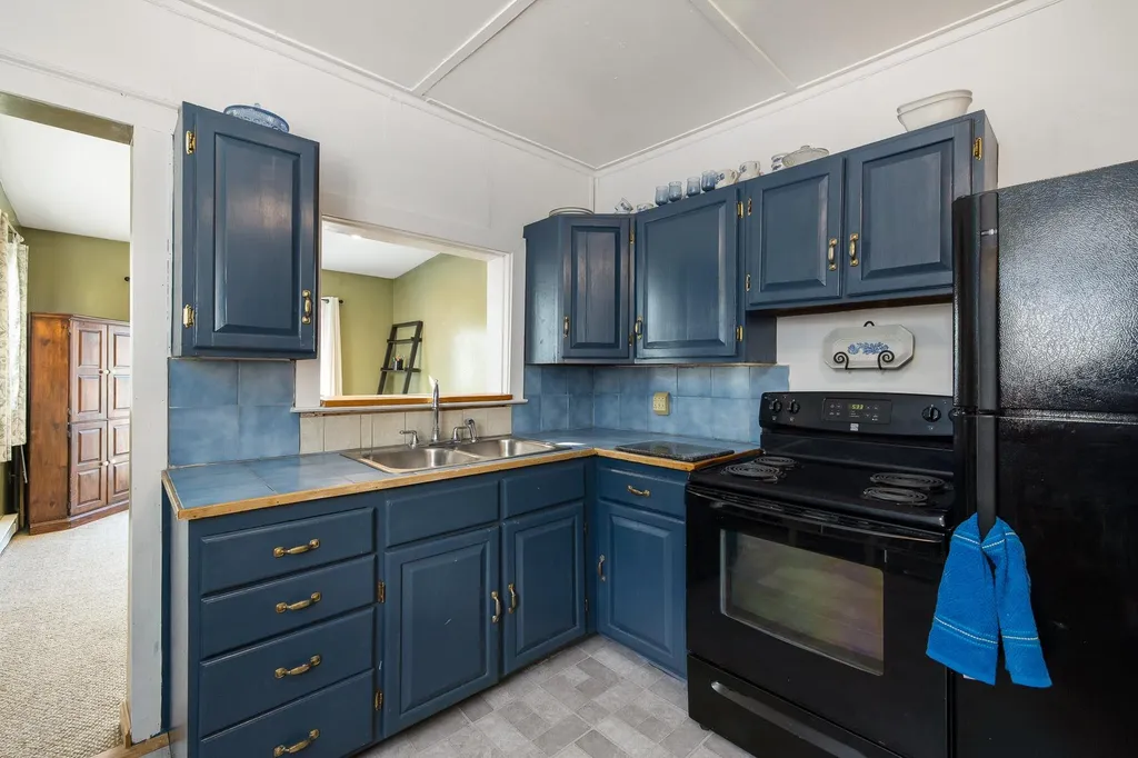 306 Thornton Street Portsmouth NH 03801