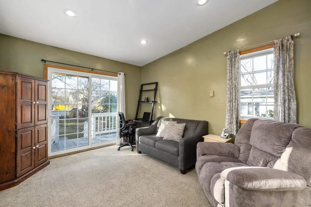 306 Thornton Street Portsmouth NH 03801