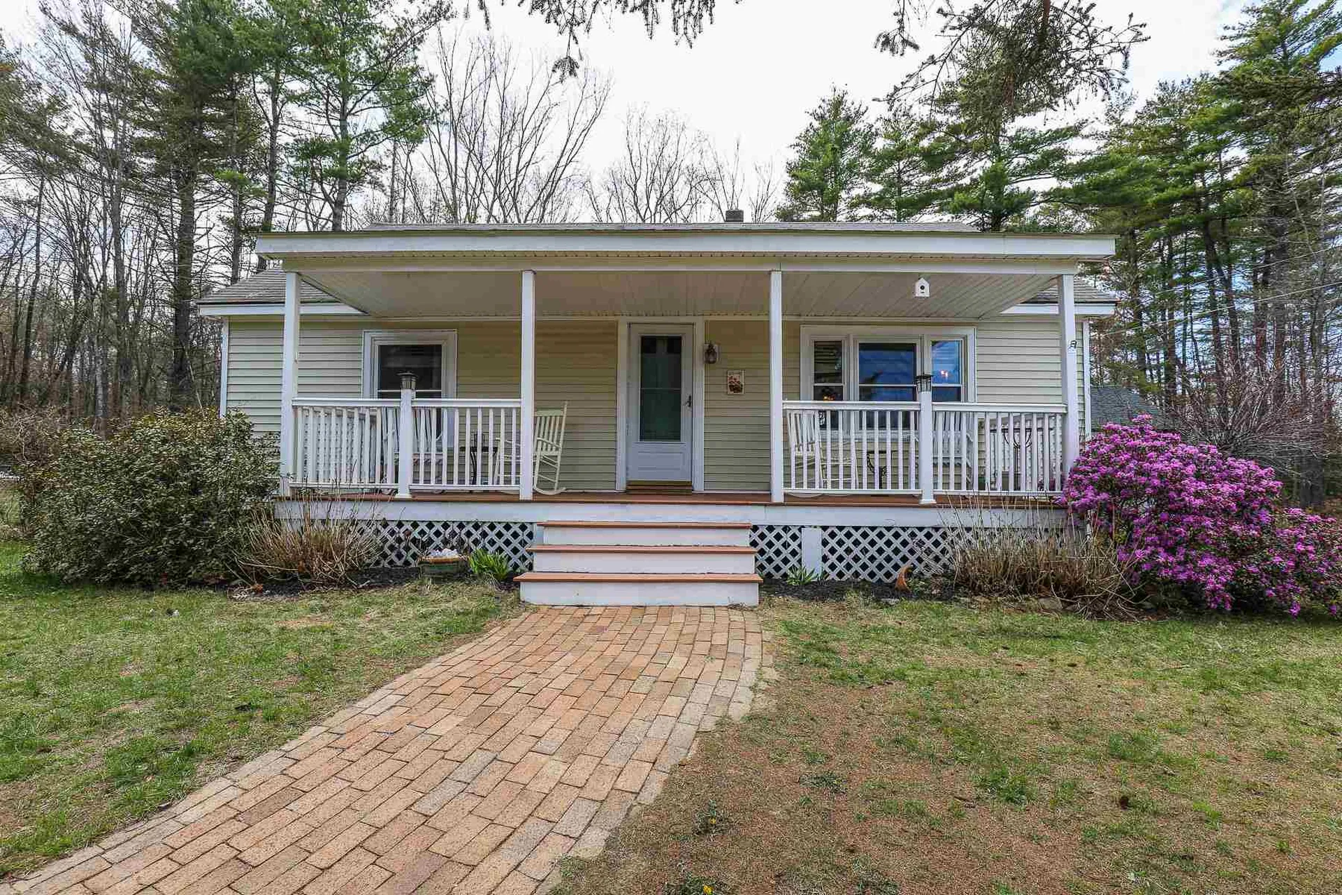433 Borough Road Pembroke NH 03275