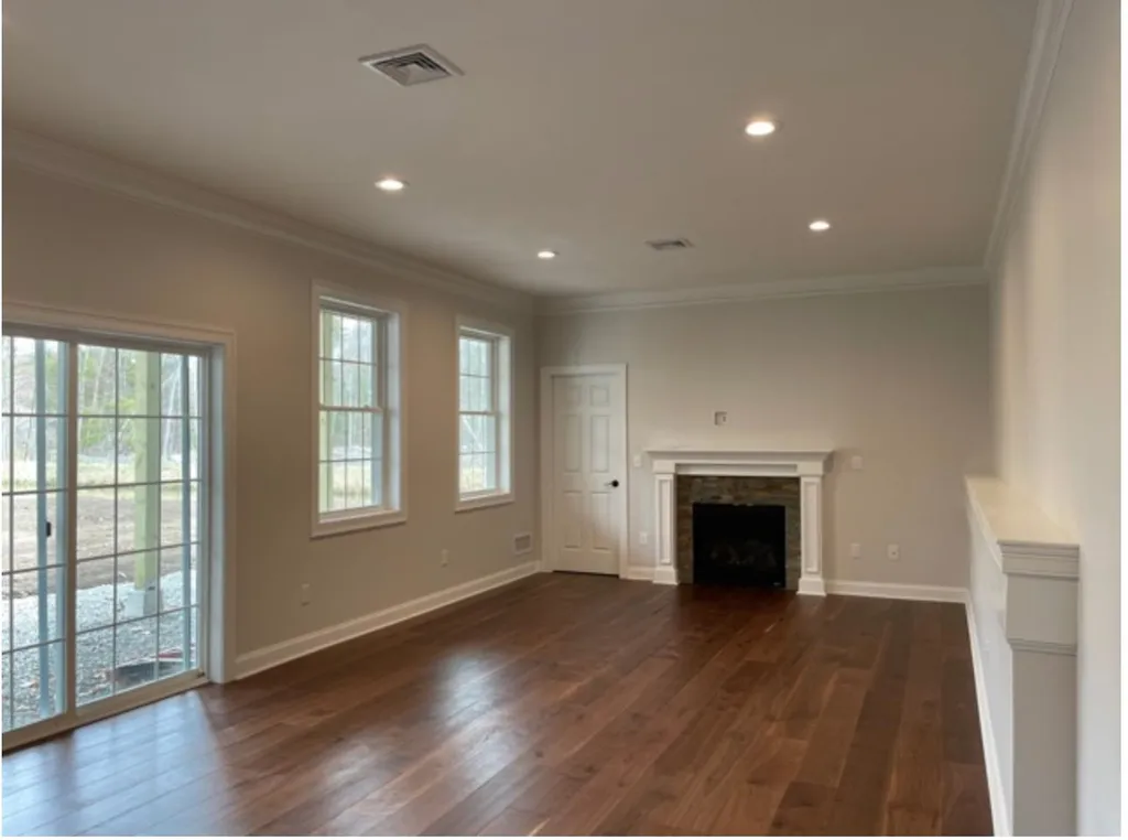 31 Cypress Circle Exeter NH 03833