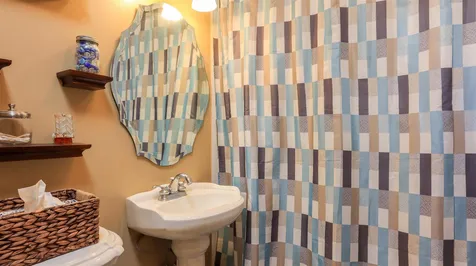 83 Gordon Street Manchester NH 03109
