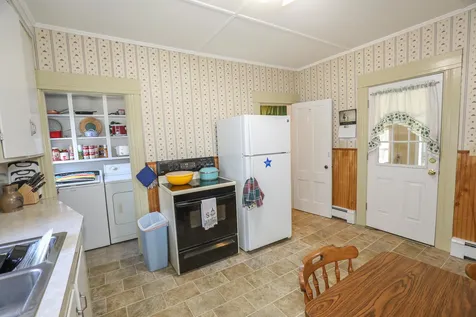 336 Spruce Street Manchester NH 03103