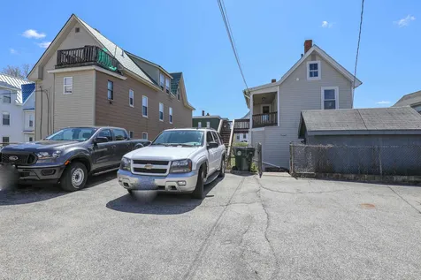 336 Spruce Street Manchester NH 03103