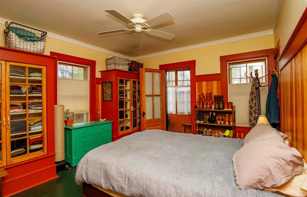 73 Manhattan Drive Burlington VT 05401