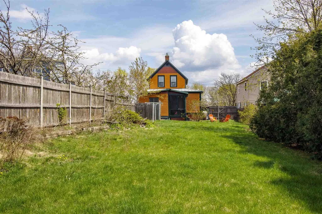 73 Manhattan Drive Burlington VT 05401