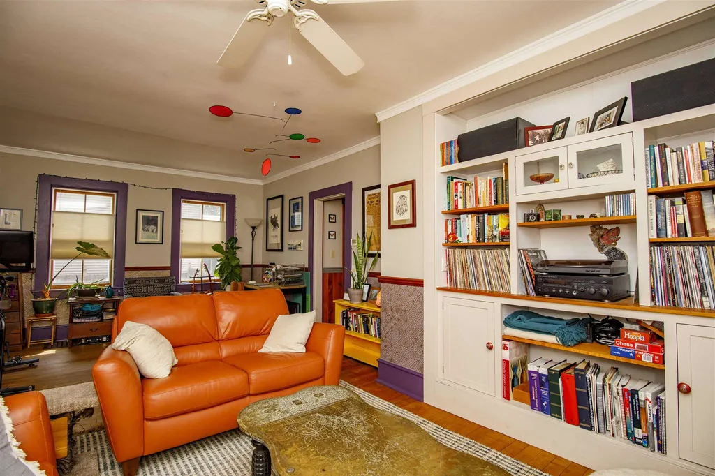 73 Manhattan Drive Burlington VT 05401