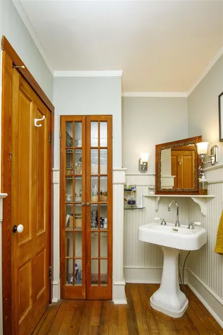 73 Manhattan Drive Burlington VT 05401