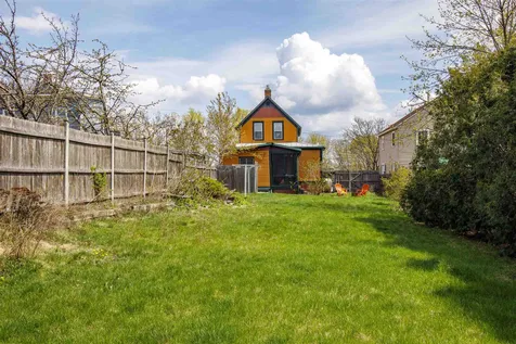 73 Manhattan Drive Burlington VT 05401