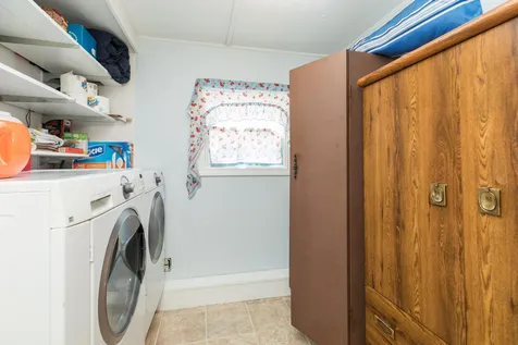 9 Friendship Drive Salem NH 03079