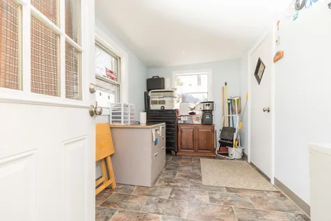 9 Friendship Drive Salem NH 03079
