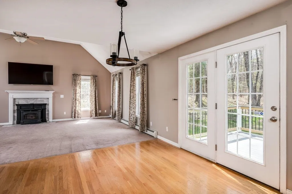 163 Oak Hill Road Barrington NH 03825