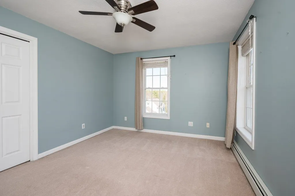163 Oak Hill Road Barrington NH 03825