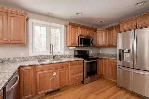 163 Oak Hill Road Barrington NH 03825