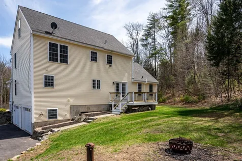 163 Oak Hill Road Barrington NH 03825