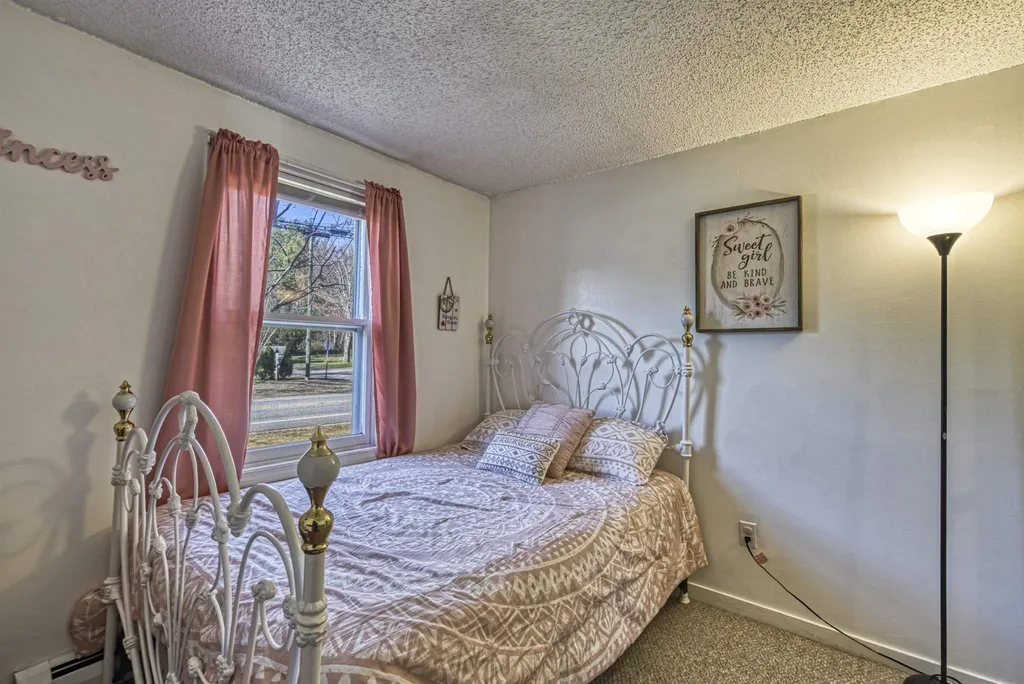 54 Webster Lake Road Franklin NH 03235