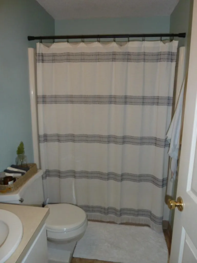 9 St James Place Nashua NH 03062