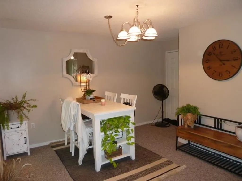 9 St James Place Nashua NH 03062