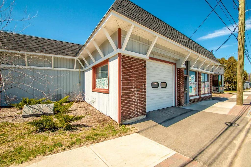 1327 Main Street Berlin NH 03570