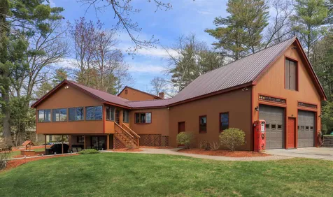 35 Blueberry Circle Hampstead NH 03841