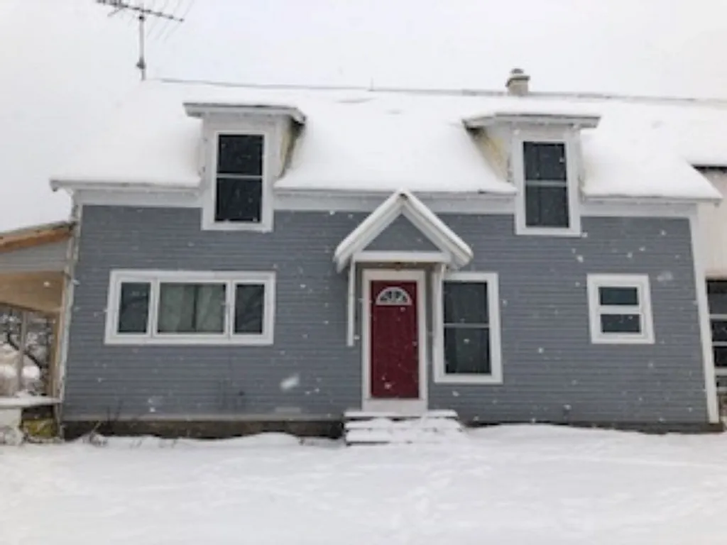 1455 Coits Pond Road Cabot VT 05647
