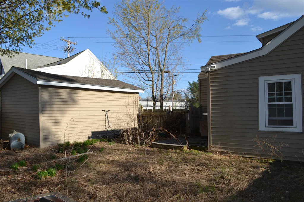 12 Clinton Street Concord NH 03301