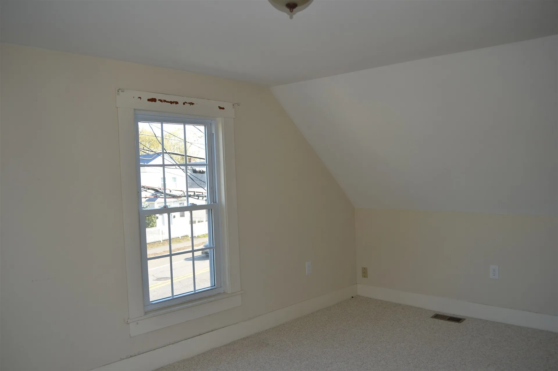 12 Clinton Street Concord NH 03301