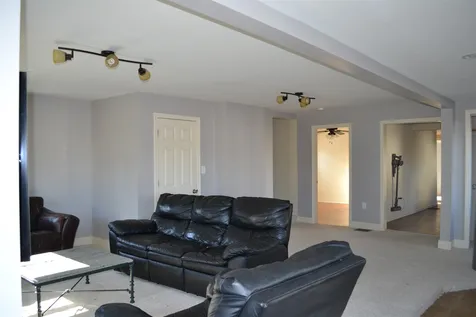 12 Clinton Street Concord NH 03301