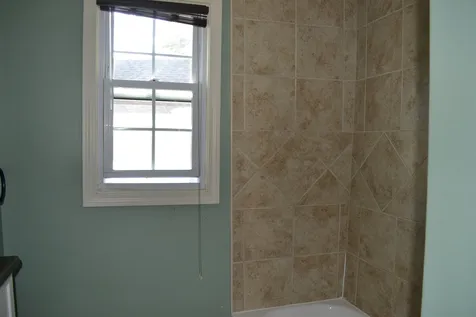 12 Clinton Street Concord NH 03301