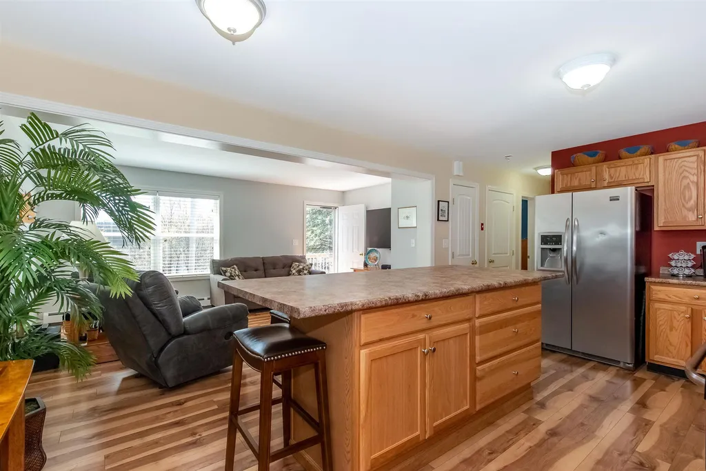 10 Garland Street South Berwick ME 03908