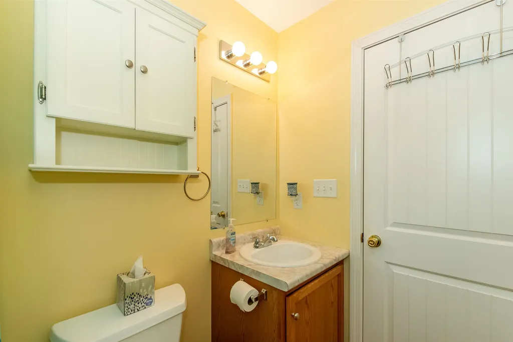 10 Garland Street South Berwick ME 03908
