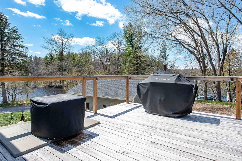 10 Garland Street South Berwick ME 03908