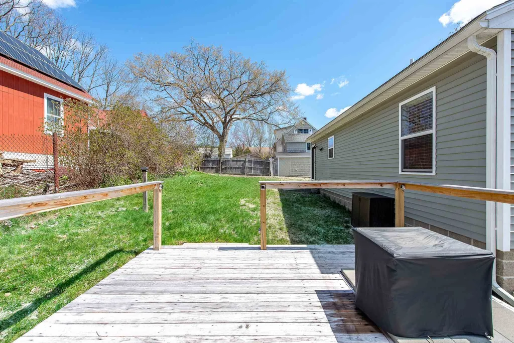 10 Garland Street South Berwick ME 03908