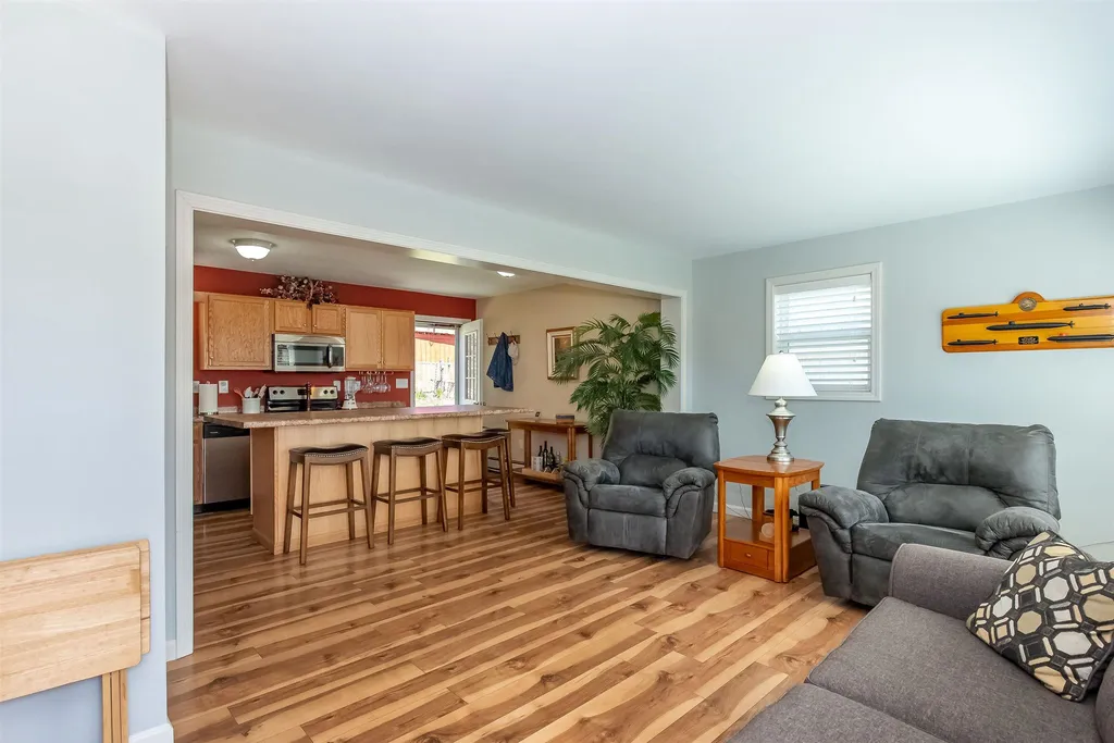 10 Garland Street South Berwick ME 03908