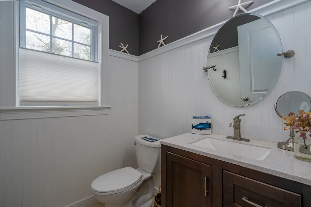 4 Winslow Drive East Kingston NH 03827