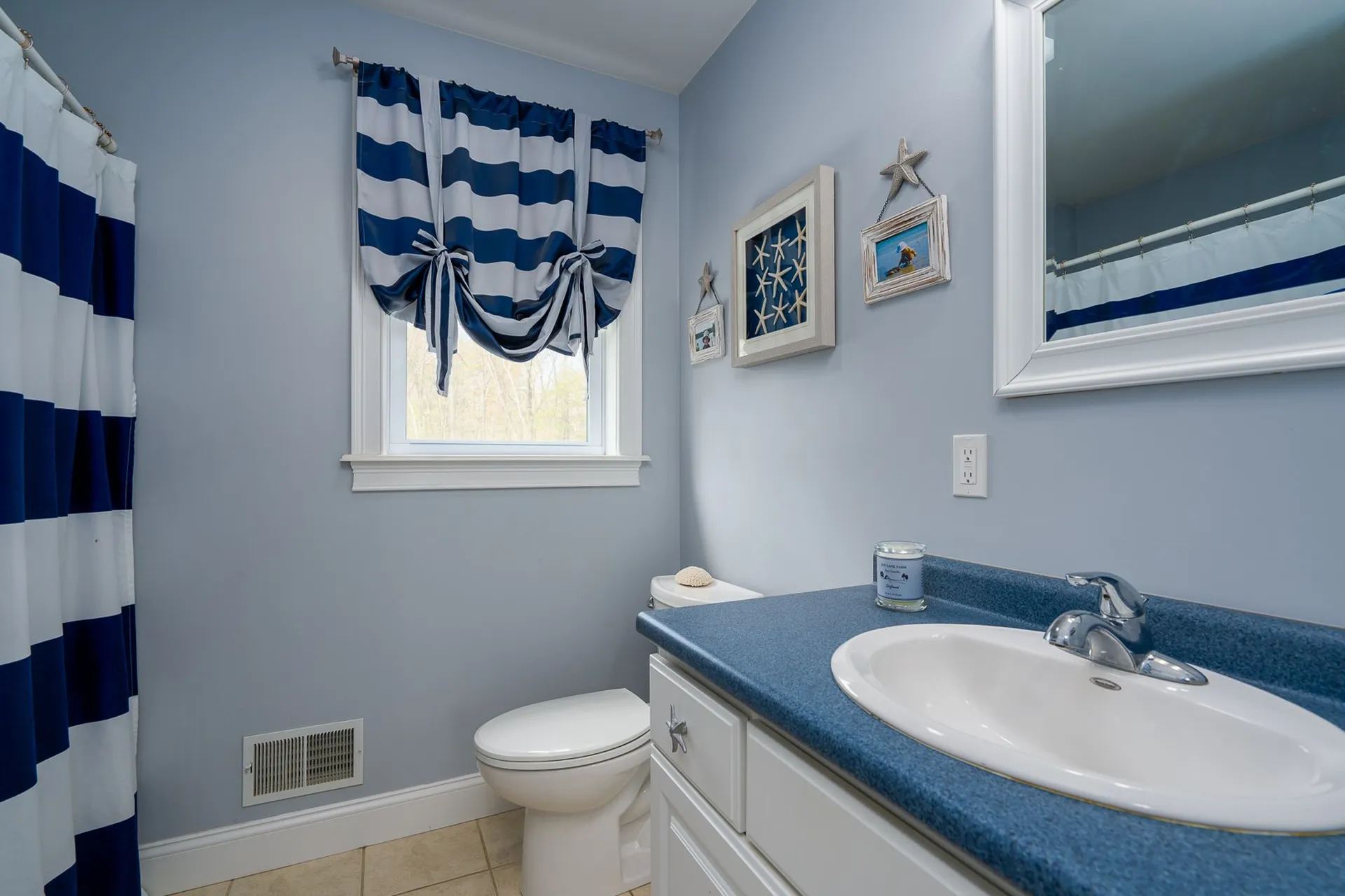 4 Winslow Drive East Kingston NH 03827