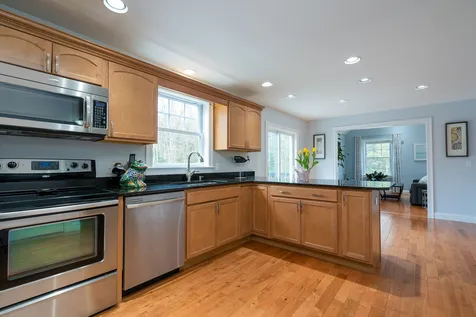 4 Winslow Drive East Kingston NH 03827