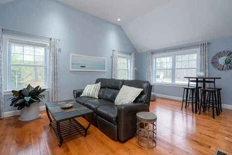 4 Winslow Drive East Kingston NH 03827