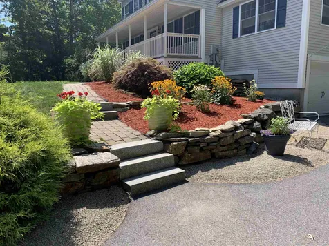 4 Winslow Drive East Kingston NH 03827