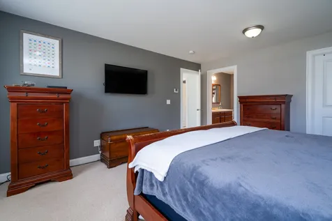 4 Winslow Drive East Kingston NH 03827