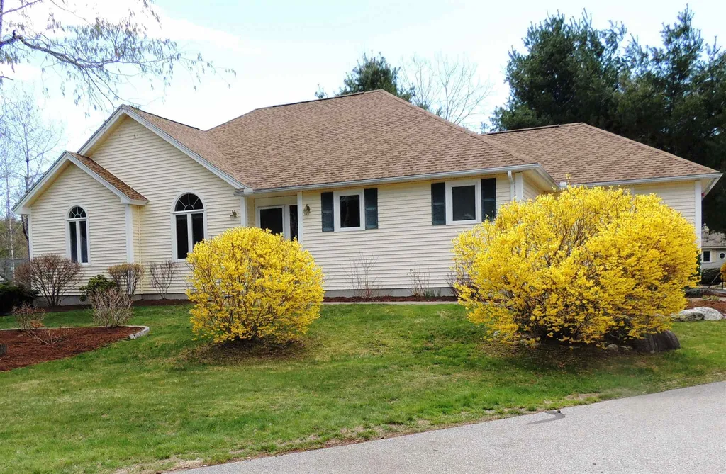 1480 Old North Main Street Laconia NH 03246