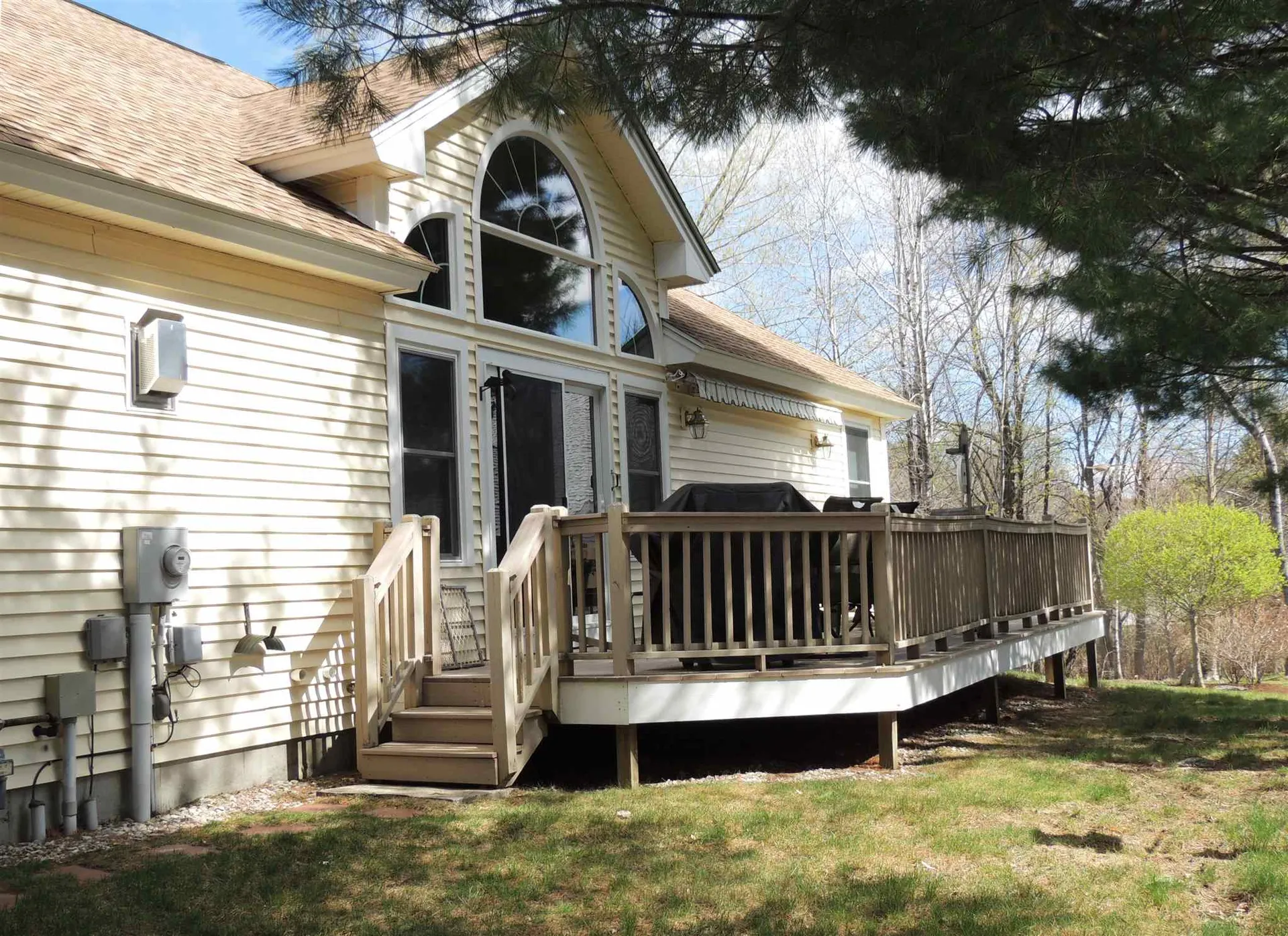 1480 Old North Main Street Laconia NH 03246