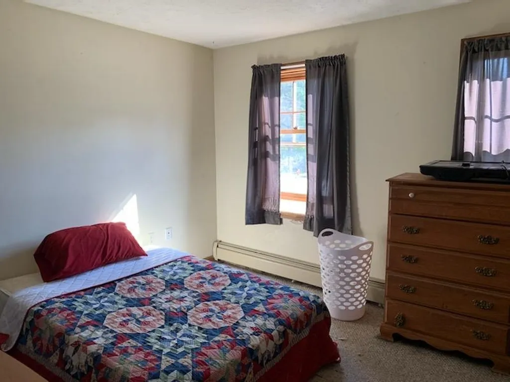 23 N. Curtisville Road Concord NH 03301