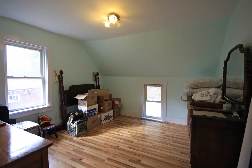 7478 Pomfret Road Pomfret VT 05053