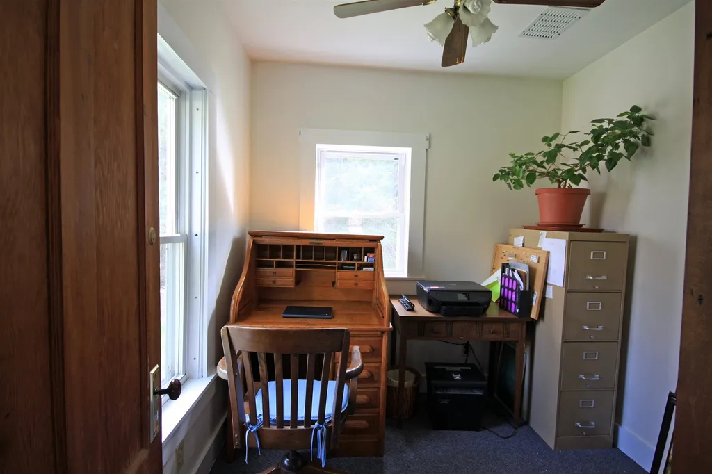 7478 Pomfret Road Pomfret VT 05053
