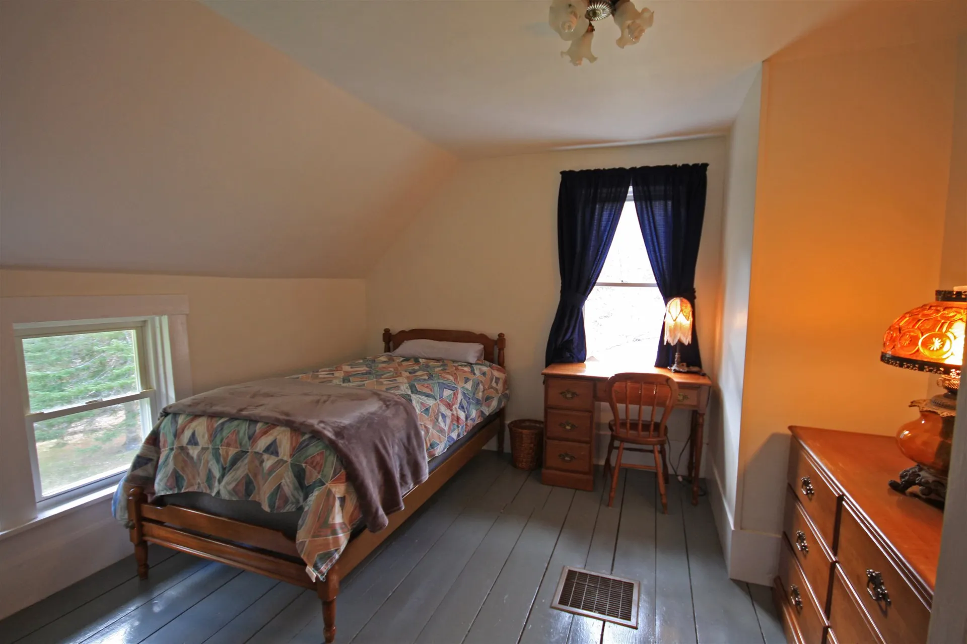 7478 Pomfret Road Pomfret VT 05053